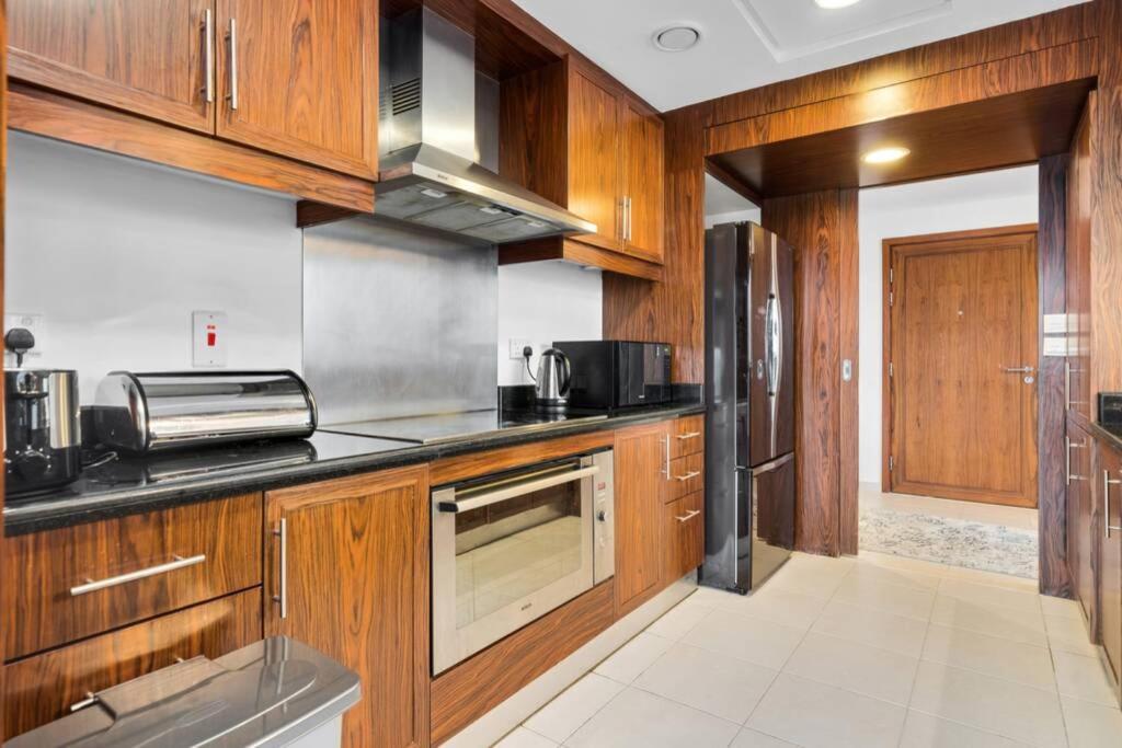 Spectacular Burj & Fountain View - Luxurious 3 Bedrooms & Maids Room - The Residences ดูไบ ภายนอก รูปภาพ