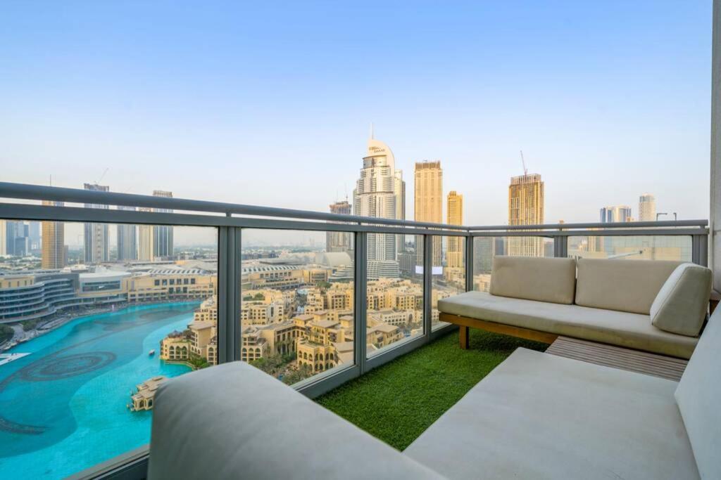 Spectacular Burj & Fountain View - Luxurious 3 Bedrooms & Maids Room - The Residences ดูไบ ภายนอก รูปภาพ