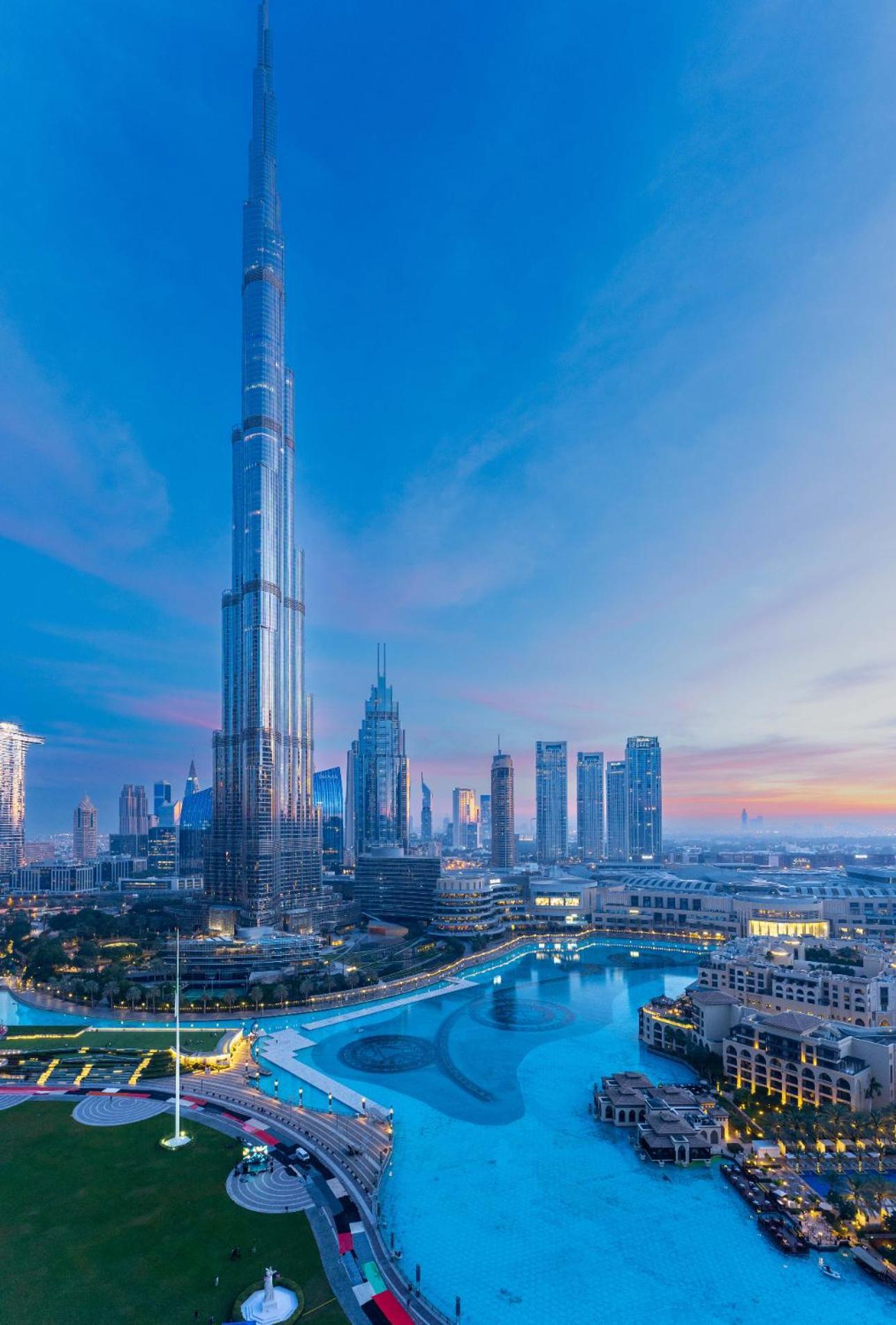 Spectacular Burj & Fountain View - Luxurious 3 Bedrooms & Maids Room - The Residences ดูไบ ภายนอก รูปภาพ